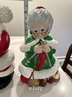 14 Tall Santa And Mrs Claus Hand Painted Ceramic Figurines Atlantic Mold 1980s