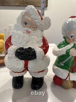 14 Tall Santa And Mrs Claus Hand Painted Ceramic Figurines Atlantic Mold 1980s