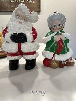 14 Tall Santa And Mrs Claus Hand Painted Ceramic Figurines Atlantic Mold 1980s