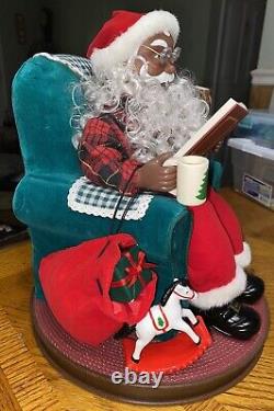 1980s Avon African American Read Me A Story Santa Claus Christmas Figure WORKS