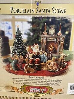 2002 CHRISTMAS SANTA SCENE Porcelain Figures Grandeur Noel Holiday Mantle Gift