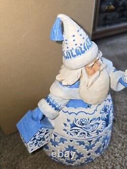 2004 JIM SHORE BLUE QUILT TOILE SANTA CLAUS FIGURE FIGURINE 117672 11.5in