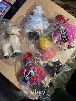 2006 NECA The Year Without A Santa Claus Bean Plush Figures Lot of 5 NIP WB VHTF