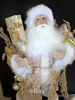 2007 Lynn Haney Collection 21 Ivory Splendor Santa Claus Figure #22007 Signed