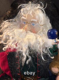 24 HTF House Of Hatten YE OLDE SANTA MAKER Dee Gann Santa Claus Glasses Bear