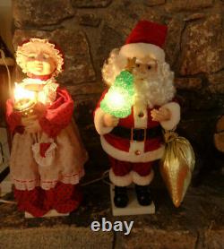 24 Inch Holiday Time Mr And Mrs Clause Animated Holiday Figure 1986