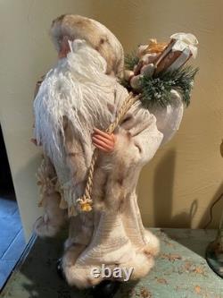 25 SANTA CLAUS FIGURE/STATUE, White Christmas Clothing, wood and plastic