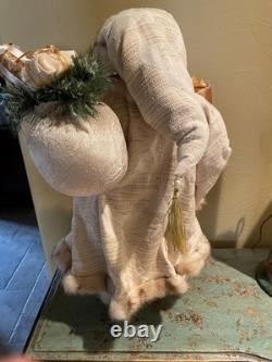 25 SANTA CLAUS FIGURE/STATUE, White Christmas Clothing, wood and plastic