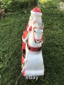 30 Feathe Santa Claus On Rocking Horse Lighted Christmas Blow Mold Outdoor Yard