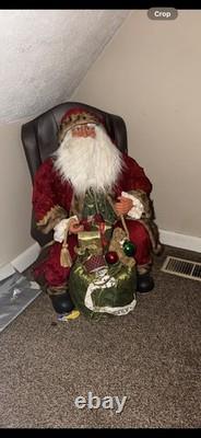 31 Santa Claus Sitting in Arm Chair Throne Christmas Figure Decoration Display