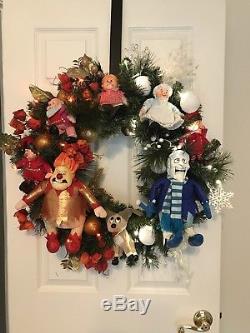 A Year without a Santa Claus Inspired Light-Up Christmas Wreath Heat/Snow Miser