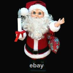 Animated Christmas Figure / Traditional Santa Claus / Light & Motion / Vintage