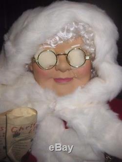 Animated Life Size Mrs Santa Claus Sings & Dances To Music See Video