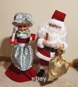 Animated Motionettes SANTA & MRS. CLAUS 24 Holiday Christmas Figures Lights