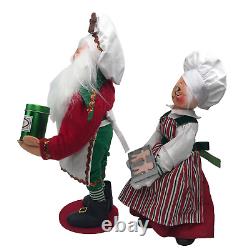 Annalee Mobilitee 2004 Christmas Santa Mrs Claus 16 Dolls Baking Gingerbread