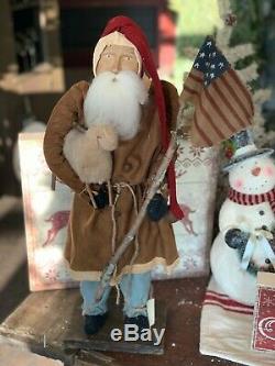 Arnett Primitive Americana Santa Claus with United States Flag and Sheep