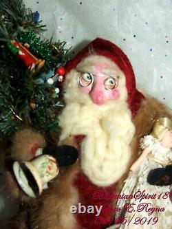 Arturo E. Reyna SANTA CLAUSE Figure FOLK ART CHRISTMAS PRIMITIVE One Of A Kind