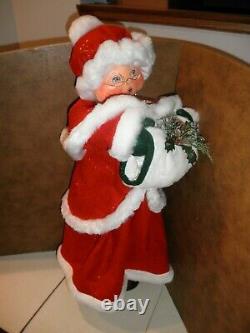 Beautiful Large 30 Annalee Mobilitee Santa & Mrs. Claus Figures withtags, MINT