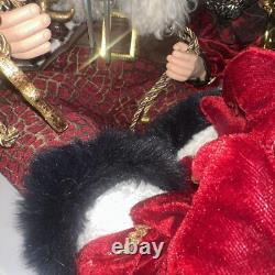 Bombay & Company LG Sitting Santa Claus Figurine Doll with Elves + Gifts EUC