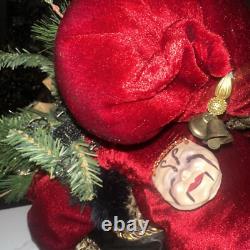 Bombay & Company LG Sitting Santa Claus Figurine Doll with Elves + Gifts EUC