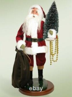 Byers' Choice 19 Red Velvet Santa Claus Tree Christmas Caroler Figure