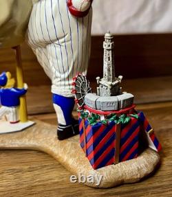 Chicago Cubs Official MLB Santa Claus Christmas Holiday Figurine Vintage 2000