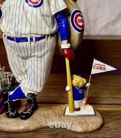 Chicago Cubs Official MLB Santa Claus Christmas Holiday Figurine Vintage 2000