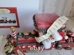 Clothtique All Aboard 4038700 Dept 56 santa claus train xmas figure