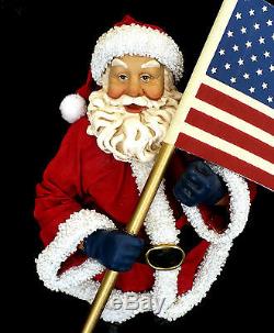 Clothtique Possible Dreams Santa Claus / Dept 56 / God Bless America / #713509