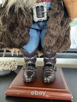 Country Cowboy Woodsman Santa Claus Figure 17x9real Fur/feathers