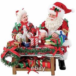 Dept. 56 Possible Dreams Santa Mrs. Claus Wrapping Gifts 9-inch Figurine Set