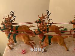 Epic Mid-Century Christmas Santa Claus In Sleigh with8 Reindeer On Foam Display