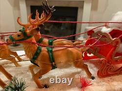 Epic Mid-Century Christmas Santa Claus In Sleigh with8 Reindeer On Foam Display