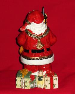 Fitz and Floyd YULETIDE TRADITIONS Figurine Figure Santa Claus Christmas Lantern