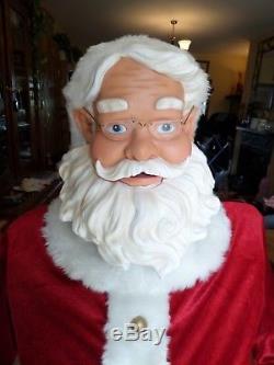 Gemmy Santa Claus Father Christmas Singing and Dancing. 5ft Tall Karaoke Figure