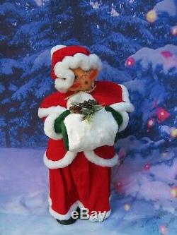 Giant 30 Annalee Classic Mrs Santa Claus Doll With Hand Warmer