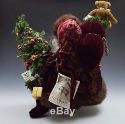 Gorgeous Lynn Haney Santa Claus Seated Figurine Burgundy Velvet Oufit