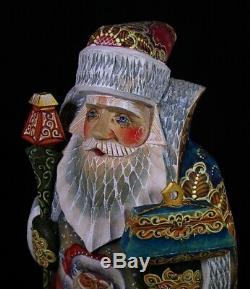 Gorgeous Russian Santa Hand Carved & Painted CHRISTMAS SCENE (1053rd)