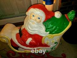 Grand Venture Santa Claus Sleigh With Reindeer Christmas Blow Mold Lighted