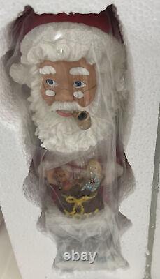 HUGE CHRISTMAS LOT Sam Inc. Mr&Mrs Santa Claus Bobblehead AND GLOBES ALL WORK