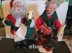 Holiday Creations Santa Claus & Mrs Claus Animated Figures Lighted Motion 24