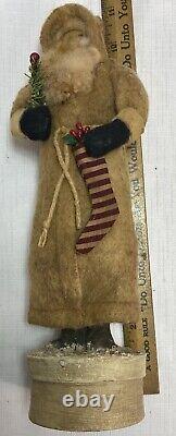 JONI 2001 FOLK ART SANTA CLAUS CANDY CONTAINER wStocking & Feather Like Tree