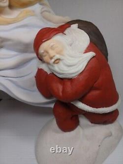 Ken Memoli The Legend of Santa Claus Statue Christmas Spirit Through The Snow 10