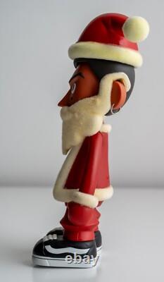 Kidrobot Estate MERRY X'MAS X'MAS SPECIAL SANTA CLAUS 5.5 + Tee Shirt Rare