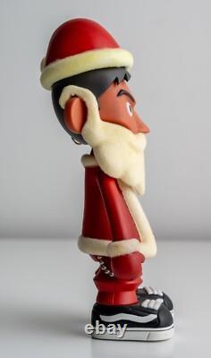 Kidrobot Estate MERRY X'MAS X'MAS SPECIAL SANTA CLAUS 5.5 + Tee Shirt Rare