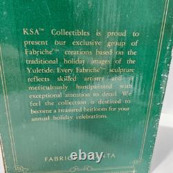Kurt Adler KSA Collectibles Tee Time Santa On The Green Mr & Mrs Claus Figurines