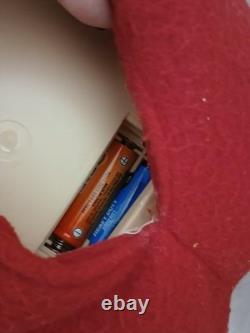 LARGE Sitting Santa 36 INCHES Motion Sensor CANDLE & TALKING 2001