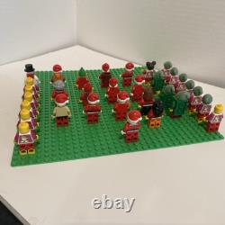 (LOT OF 33)Lego Christmas SANTA CLAUS MINIFIGURE And More