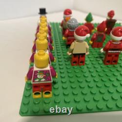 (LOT OF 33)Lego Christmas SANTA CLAUS MINIFIGURE And More