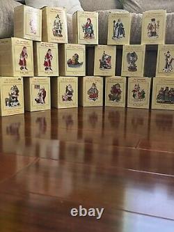 Lot (35X) International Santa Claus Collection Figurines -Orig Boxes